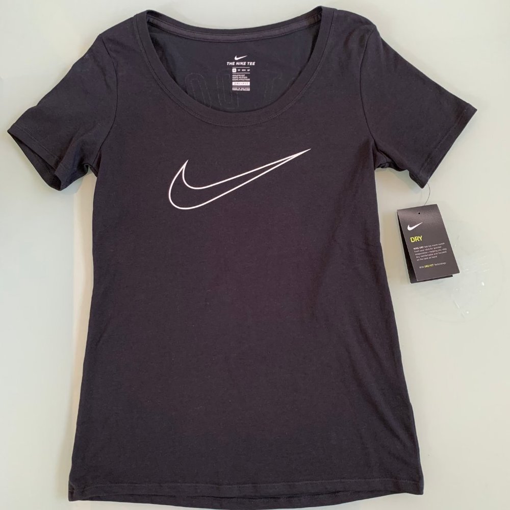Adidas & Nike XS Women's Workout Athletic Sports Top Wear, Bundle of 4 - Picture 2 of 9